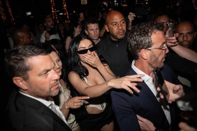Cannes - Charli XCX Heads To Magnum Party Charli XCX heads To Magnum Party in Cannes, France on May 15, 2025, as part of the 78th Cannes film Festival. Photo by Florian Poitout ABACAPRESS.COM Cannes France  Copyright: xPoitoutxFlorian ABACAx