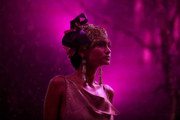 AUSTRALIAN FASHION WEEK 2025, Models walk the runway during Romance Was Born fashion show at Carriageworks in Sydney, Friday, May 16, 2025. ( NO ARCHIVING Sydney New South Wales Australia  Copyright: xStevenxSaphorex 20250516131265393356