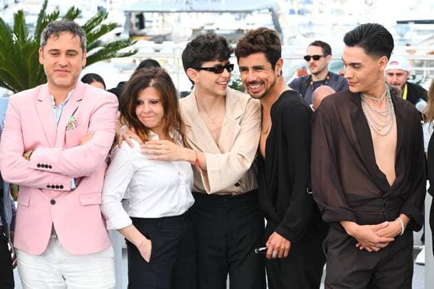 Cannes, France, Cannes: Cannes, 78th Cannes Film Festival 2025 - day 4 - Photocall of the film La Misteriosa Mirada Del Flamenco. In the photo Pedro Munoz, Diego CÃ spedes, Matias Catalan, Cannes Cannes  - ZUMAp169 20250516_zea_p169_127 Copyright: xAlbertoxTerenghix