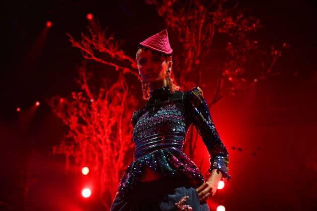 AUSTRALIAN FASHION WEEK 2025, Models walk the runway during Romance Was Born fashion show at Carriageworks in Sydney, Friday, May 16, 2025. ( NO ARCHIVING Sydney New South Wales Australia  Copyright: xStevenxSaphorex 20250516149612748705