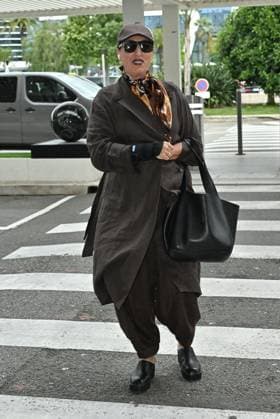 Cannes Rossy de Palma At Nice Airport JR Rossy de Palma arriving at Nice airport ahead 78th Cannes Film Festival in Nice, France on May, 16, 2025. Photo by Julien Reynaud APS-Medias ABACAPRESS.COM Nice France  Copyright: xReynaudxJulien APS-Medias ABACAx