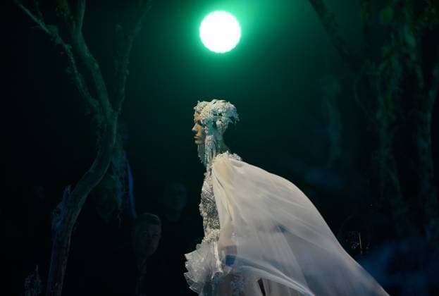 AUSTRALIAN FASHION WEEK 2025, Models walk the runway during Romance Was Born fashion show at Carriageworks in Sydney, Friday, May 16, 2025. ( NO ARCHIVING Sydney New South Wales Australia  Copyright: xStevenxSaphorex 20250516174573864137