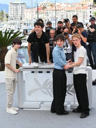 Cannes, 78th Cannes Film Festival 2025 - day 4 - Photocall of the Film Dossier 137 (case 137) Cannes, 78th Cannes Film Festival 2025 - day 4 - Photocall of the film Dossier 137 (case 137) . In the photo SOLÀN MACHADO-GRANER, CÔME PERONNET, MATHILDE RIU, VALENTIN CAMPAGNE Cannes France  Copyright: xIPA ABACAx