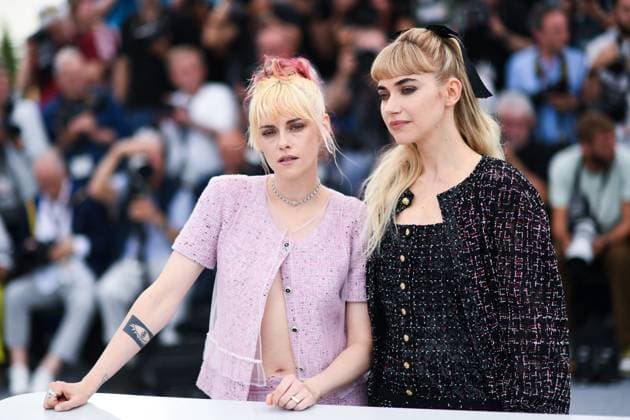 Cannes The Chronology Of Water Photocall AM Kristen Stewart and Imogen Poots attending The Chronology Of Water Photocall in Cannes, France on May 16, 2025 as part of the 78th Cannes Film Festival. Photo by Aurore Marechal ABACAPRESS.COM Cannes France  Copyright: xMarechalxAurore ABACAx