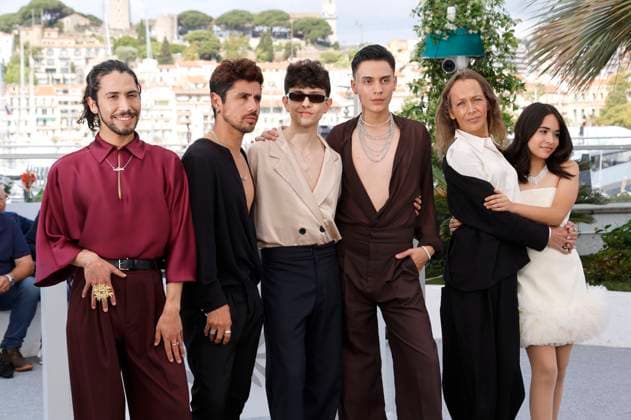Francisco Diaz, Pedro Munoz, Diego Cespedes, Matias Catalan, Paula Dinamarca and Tamara Cortes at the photocall for the feature film The Mysterious Gaze of the Flamingo La Misteriosa Mirada del Flamenco at the Festival de Cannes 2025 78 Cannes International Film Festival at the Palais des Festivals Cannes, 156 05 2025 Foto:xD.xBedrosianx xFuturexImagex flamingo_5508