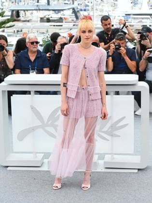 Cannes, France: Cannes, 78th Cannes Film Festival 2025 - day 4 - photocall of the film The Chronology Of Water In the photo: Kristen Stewart Cannes France  - ZUMAp169 20250516_zea_p169_402 Copyright: xAlbertoxTerenghix