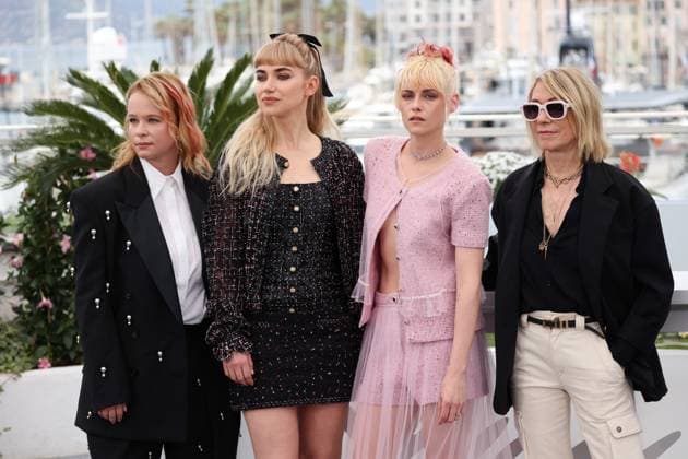 The Chronology of Water Photocall during The 78th Cannes Film Festival Thora Birch, Imogen Poots, Kristen Stewart and Kim Gordon - The Chronology of Water Photocall during The 78th Cannes Film Festival in Cannes on May 16, 2025.  Copyright: x Chassery+Courdjix