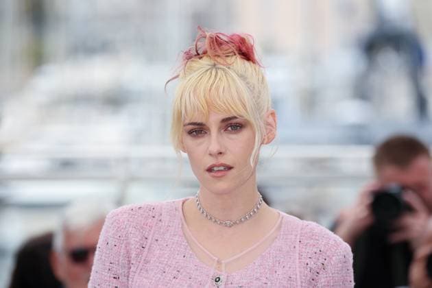 The Chronology of Water Photocall during The 78th Cannes Film Festival Kristen Stewart - The Chronology of Water Photocall during The 78th Cannes Film Festival in Cannes on May 16, 2025.  Copyright: x Chassery+Courdjix