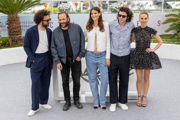 78. Internationalen Filmfestspiele von Cannes 2025 Cannes, Frankreich - 16.5.2024: William Lebghil, Vincent Macaigne, Alma Jodorowsky, Ugo Bienvenu and Natalie Portman während des ARCO Photocall während der 78. Internationalen Filmfestspiele von Cannes. Die 78. Internationalen Filmfestspiele von Cannes finden vom 13. bis 24. Mai 2025 statt. Provence-Alpes-Cote d Azur