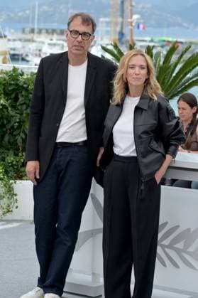 Dossier 137 Photocall at 78th Festival de Cannes - Cannes, France CANNES, FRANCE. May 16, 2025: Dominik Moll & Lea Drucker at the photocall for Dossier 137 at the 78th Festival de Cannes. Picture: Paul Smith Featureflash Cannes France  Copyright: xPaulxSmithx xFeatureflashx