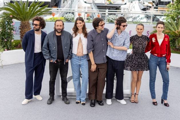78. Internationalen Filmfestspiele von Cannes 2025 Cannes, Frankreich - 16.5.2024: William Lebghil, Vincent Macaigne, Alma Jodorowsky, FÃ lix de Givry, Ugo Bienvenu, Natalie Portman und Sophie Mas während des Photocall Arco während der 78. Internationalen Filmfestspiele von Cannes. Die 78. Internationalen Filmfestspiele von Cannes finden vom 13. bis 24. Mai 2025 statt. Provence-Alpes-Cote d Azur