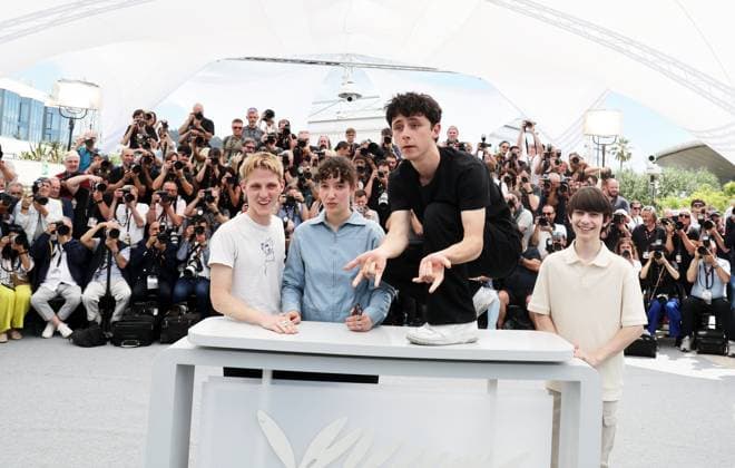 Photocall de Dossier 137 lors du 78ème Festival International du Film de Cannes Valentin Campagne, Mathilde Riu, Côme Peronnet et Solàn Machado Graner au photocall de Dossier 137 lors du 78ème Festival International du Film de Cannes, le 16 mai 2025 Jacovides Moreau Bestimage Photocall for Dossier 137 at the 78th Cannes International Film Festival, on May 16th, 2025 Cannes France  Copyright: xJACOVIDES-MOREAUx xBESTIMAGExJACOVIDES-MOREAUx xBESTIMAGEx