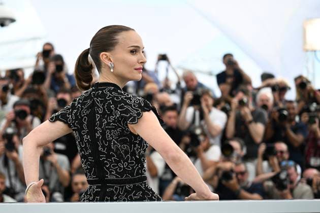 78eme Festival International du Film de Cannes Photocall du film Arco 78th International Cannes Film Festival Photocall with cast of Arco movie 444367 2025 05 16 Cannes France Portman, Natalie  Copyright: xSergexArnalx xStarfacex STAR_444367_011