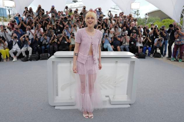 78eme Festival International du Film de Cannes Photocall with cast of The Chronology Of Water 78th International Cannes Film Festival Photocall with cast of The Chronology Of Water movie 444368 2025 05 16 Cannes France Stewart, Kristen  Copyright: xSergexArnalx xStarfacex STAR_444368_043
