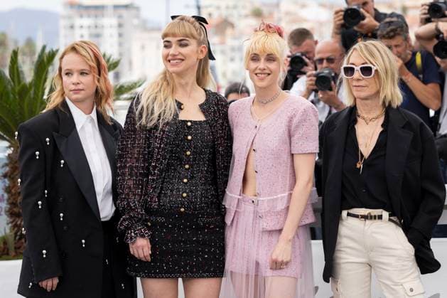 Photocall de The Chronology of Water lors du 78ème Festival International du Film de Cannes Thora Birch, Imogen Poots, Kristen Stewart, Kim Gordon au Photocall de The Chronology of Water lors du 78ème Festival International du Film de Cannes, le 16 mai 2025 Moreau Jacovides Bestimage Photocall for The Chronology of Water at the 78th Cannes International Film Festival, on May 16th, 2025 Cannes France  Copyright: xJACOVIDES-MOREAUx xBESTIMAGExJACOVIDES-MOREAUx xBESTIMAGEx