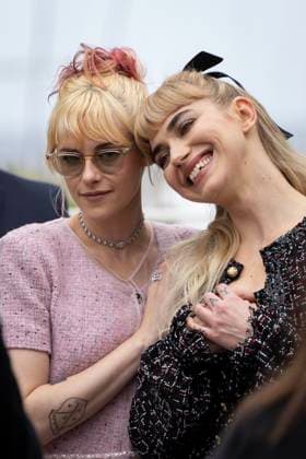 Photocall de The Chronology of Water lors du 78ème Festival International du Film de Cannes Imogen Poots et Kristen Stewart au Photocall de The Chronology of Water lors du 78ème Festival International du Film de Cannes, le 16 mai 2025 Moreau Jacovides Bestimage Photocall for The Chronology of Water at the 78th Cannes International Film Festival, on May 16th, 2025 Cannes France  Copyright: xJACOVIDES-MOREAUx xBESTIMAGExJACOVIDES-MOREAUx xBESTIMAGEx