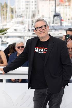 SirÃ¢t photocall Sergi Lopez during the SirÃ¢t photocall at the 78th annual Cannes Film Festival at Palais des Festivals on May 16, 2025 in Cannes, France.  Copyright: x Chassery+Courdjix