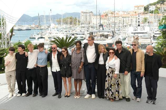Solan Machado Graner, Come Peronnet, Valentin Campagne, Mathilde Riu, Jonathan Turnbull, Mathilde Roehrich, Guslagie Malanda, Dominik Moll, Lea Drucker, Sandra Colombo, Theo Costa Marini, Stanislas Merhar and Gilles Marchand at the photocall for the feature film Dossier 137 Case 137 at the Festival de Cannes 2025 78 Cannes International Film Fe Foto:xD.xBedrosianx xFuturexImagex case_5501