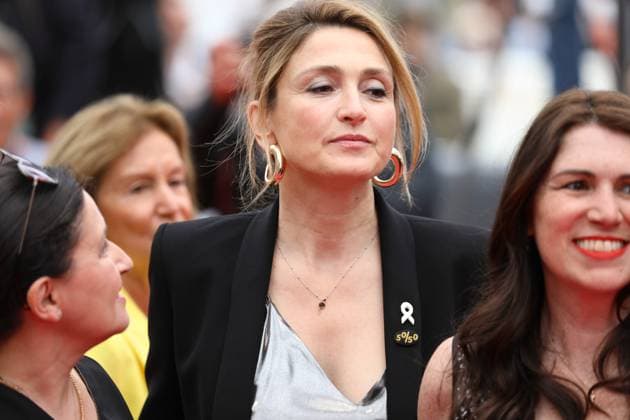 May 16, 2025, Cannes, Cote D azur, France: JULIE GAYET on the red carpet for the La Petite Derniere Premiere screening at the 78th Annual Cannes Film Festival at Palais des Festivals in Cannes, France Cannes France - ZUMAc179 20250516_zep_c179_204 Copyright: xMickaelxChavetx