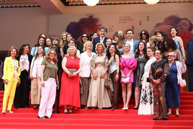 May 16, 2025, Cannes, Cote D azur, France: Led by JULIE GAYET and with IRIS KNOBLOCH, an organized protest for Women Right occured on the red carpet for the La Petite Derniere Premiere screening at the 78th Annual Cannes Film Festival at Palais des Festivals in Cannes, France Cannes France - ZUMAc179 20250516_zep_c179_230 Copyright: xMickaelxChavetx