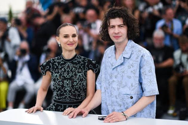 Cannes Arco Photocall AM Natalie Portman and Ugo Bienvenu attending the Arco Photocall in Cannes, France on May 16, 2025 as part of the 78th Cannes Film Festival. Photo by Aurore Marechal ABACAPRESS.COM Cannes France  Copyright: xMarechalxAurore ABACAx