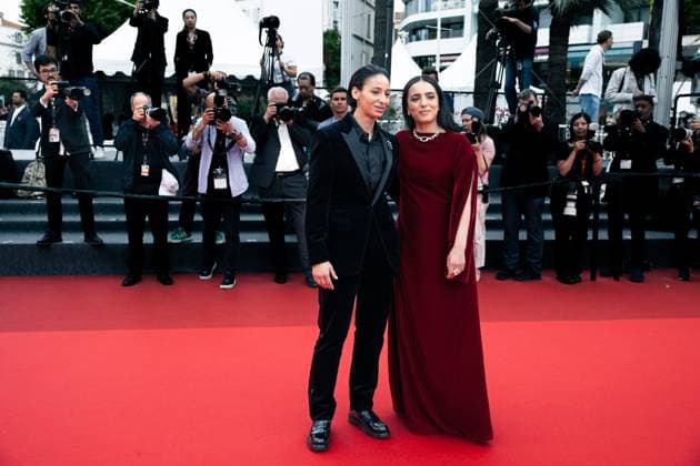 78eme Festival International du Film de Cannes Montée des marches du film La Petit Dernière 78th International Cannes Film Festival Red Carpet of La Petit Dernière movie 444384 2025 05 16 Cannes France Melliti, Nadia Herzi, Hafsia  Copyright: xIvankaxVoisinx xStarfacex STAR_444384_007