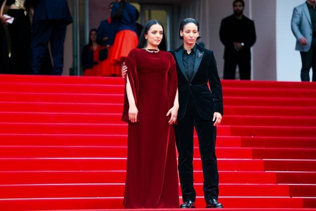 78eme Festival International du Film de Cannes Montée des marches du film La Petit Dernière 78th International Cannes Film Festival Red Carpet of La Petit Dernière movie 444384 2025 05 16 Cannes France Melliti, Nadia Herzi, Hafsia  Copyright: xIvankaxVoisinx xStarfacex STAR_444384_019
