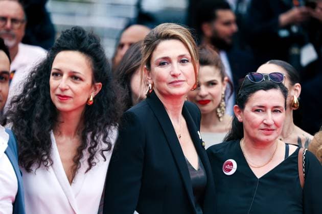 78eme Festival International du Film de Cannes Montée des marches du film La Petit Dernière 78th International Cannes Film Festival Red Carpet of La Petit Dernière movie Collectif 50 50 444384 2025 05 16 Cannes France Gayet, Julie  Copyright: xIvankaxVoisinx xStarfacex STAR_444384_025