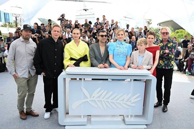 78eme Festival International du Film de Cannes Photocall du film Amrum 78th International Cannes Film Festival Photocall with cast of Amrum movie 444386 2025 05 16 Cannes France Kruger, Diane Akin, Fatih Tonke, Laura Hagmeister, Lisa Ole Billerbeck, Jasper Schweighofer, Matthias Buck, Detlev Jessen, Lars  Copyright: xSergexArnalx xStarfacex STAR_444386_022