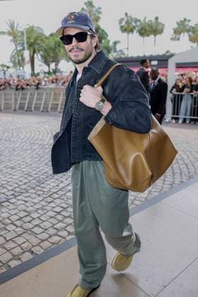 Cannes Francois Civil is going to Hotel Martinez MP Francois Civil is going to Hotel Martinez to attend a screening ahead of the 78th Cannes Film Festival on May 15, 2025 in Cannes, France. Photo by Marco Piovanotto ABACAPRESS.COM  Copyright: xPiovanottoxMarco ABACAx