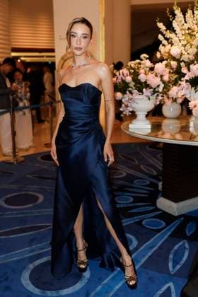 Cannes Eva Queen is going to Hotel Martinez MP Eva Queen is going out Hotel Martinez to attend a screening ahead of the 78th Cannes Film Festival on May 15, 2025 in Cannes, France. Photo by Marco Piovanotto ABACAPRESS.COM  Copyright: xPiovanottoxMarco ABACAx