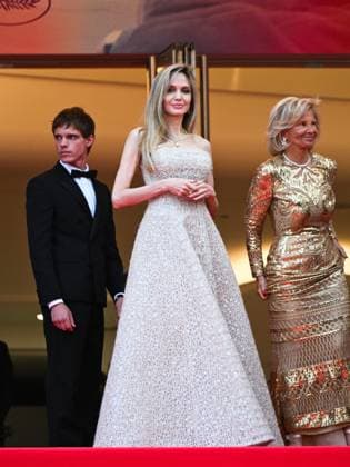 Cannes, 78th Cannes Film Festival 2025 - Evening 4 - Red Carpet of the Film Eddington Cannes, 78th Cannes Film Festival 2025 - Evening 4 - Red Carpet of the Film Eddington In the photo: Angelina Jolie cannes France  Copyright: xIPA ABACAx