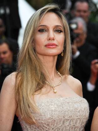 Cannes, 78th Cannes Film Festival 2025 - Evening 4 - Red Carpet of the Film Eddington Cannes, 78th Cannes Film Festival 2025 - Evening 4 - Red Carpet of the Film Eddington . In the photo Angelina Jolie Cannes France  Copyright: xIPA ABACAx
