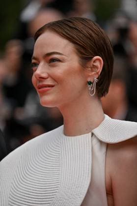 Cannes Eddington Screening JR Emma Stone attending the screening of Eddington in Cannes, France on May 16, 2025, as part of the 78th Cannes Film Festival. Photo by Julien Reynaud APS-Medias ABACAPRESS.COM Cannes France  Copyright: xReynaudxJulien APS-Medias ABACAx