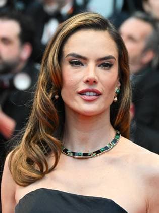 Cannes, France: Cannes, 78th Cannes Film Festival 2025 - Evening 4 - Red Carpet of the Film Eddington In the photo: Alessandra Ambrosio Cannes France  - ZUMAp169 20250516_zea_p169_1187 Copyright: xManuelexMangiarottix