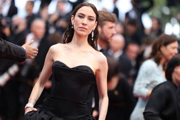 Cannes Eddington Screening JD Alexa Chung attending the screening of Eddington by Ari Aster in Cannes, France on May 16, 2025, as part of the 78th Cannes Film Festival. Photo by Jerome Domine ABACAPRESS.COM Cannes France  Copyright: xDominexJerome ABACAx