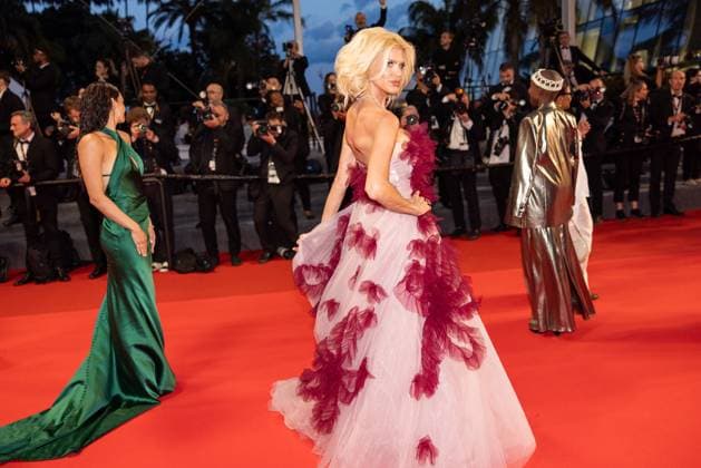 78. Internationalen Filmfestspiele von Cannes 2025 Cannes, Frankreich - 15.5.2024: Alize Lim und Victoria Silvstedt während des SIRAT Roten Teppichs der 78. Internationalen Filmfestspiele von Cannes. Die 78. Internationalen Filmfestspiele von Cannes finden vom 13. bis 24. Mai 2025 statt. Provence-Alpes-Cote d Azur