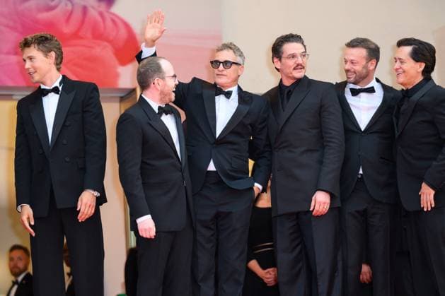 Cannes Eddington Red Carpet NG Clifton Collins, Austin Butler, Emma Stone, Pedro Pascal, Ari Aster, Joaquin Phoenix, Micheal Ward, Luke Grimes, Lars Knudsen and Matt Gomez Hidaka attending the ‘Eddington’ Screening and Red Carpet at Palais Des Festivals in Cannes, France on May 16 2025 as part of the 78th Cannes Film Festival. Photo by Nicolas Genin ABACAPRESS.COM Cannes France  Copyright: xGeninxNicolas ABACAx