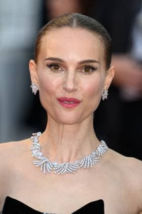 Cannes Eddington Red Carpet NG Natalie Portman attending the ‘Eddington’ Screening and Red Carpet at Palais Des Festivals in Cannes, France on May 16 2025 as part of the 78th Cannes Film Festival. Photo by Nicolas Genin ABACAPRESS.COM Cannes France  Copyright: xGeninxNicolas ABACAx