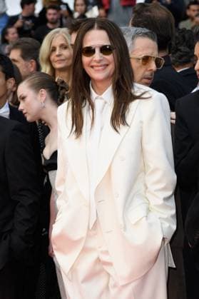 Cannes Eddington Red Carpet NG Juliette Binoche attending the ‘Eddington’ Screening and Red Carpet at Palais Des Festivals in Cannes, France on May 16 2025 as part of the 78th Cannes Film Festival. Photo by Nicolas Genin ABACAPRESS.COM Cannes France  Copyright: xGeninxNicolas ABACAx