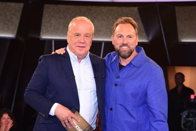 Hubertus Meyer-Burckhardt und Steven Gaetjen in der NDR Talk Show am 16.05.2025 in Hamburg NDR Talk Show am 16.05.2025 in Hamburg *** Hubertus Meyer Burckhardt and Steven Gaetjen on the NDR Talk Show on 16 05 2025 in Hamburg NDR Talk Show on 16 05 2025 in Hamburg 