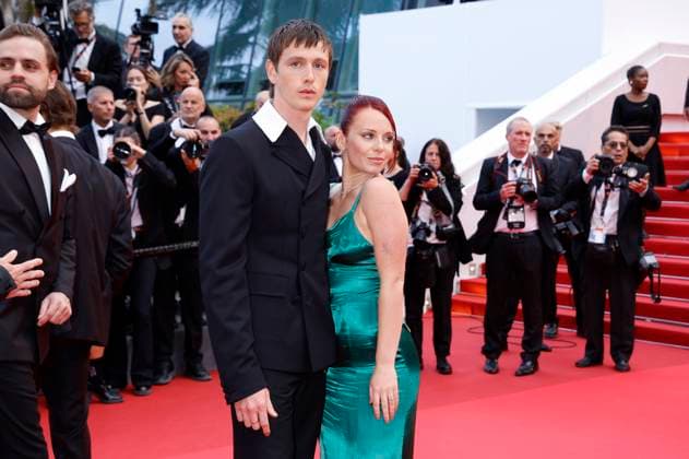 Harris Dickinson and Rose Gray at the premiere of the feature film Eddington at the Festival de Cannes 2025 78 Cannes International Film Festival at the Palais des Festivals Cannes, 16 05 2025 Foto:xD.xBedrosianx xFuturexImagex eddington_5666