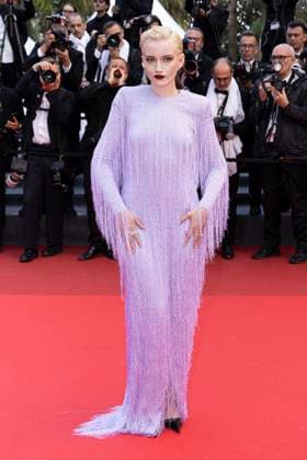 Eddington Red Carpet at the 78th Annual Cannes Film Festival Julia Garner attend the Eddington red carpet at the 78th annual Cannes Film Festival at Palais des Festivals on May 16, 2025 in Cannes, France.  Copyright: x Chassery+Courdjix