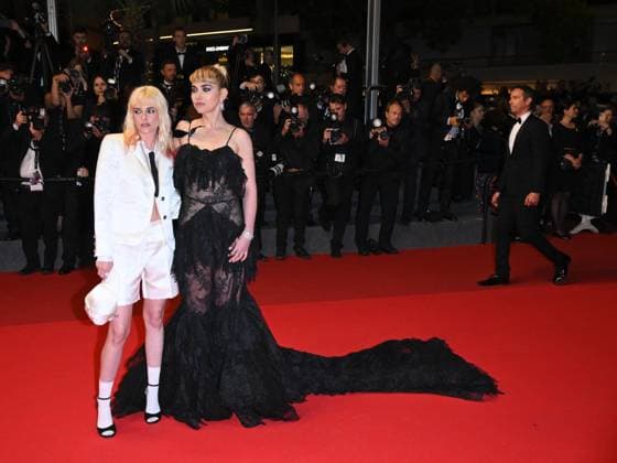 Cannes, 78th Cannes Film Festival 2025 - Evening 4 - Red Carpet of the Film Bono: Stories of Surrender Cannes, 78th Cannes Film Festival 2025 - Evening 4 - Red Carpet of the Film Bono: Stories of Surrender . In the Photo Kristen Stewart and Imogen Poots Cannes France  Copyright: xIPA ABACAx