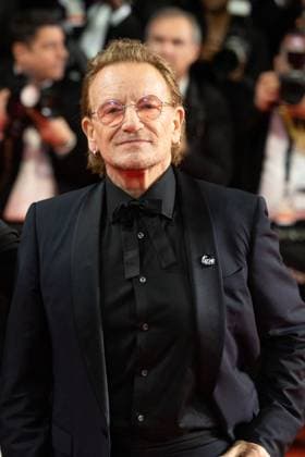78. Internationalen Filmfestspiele von Cannes 2025 Cannes, Frankreich - 16.5.2024: U2 Saenger Bono während des Bono: Stories Of Surrender Roten Teppichs während der 78. Internationalen Filmfestspiele von Cannes. Die 78. Internationalen Filmfestspiele von Cannes finden vom 13. bis 24. Mai 2025 statt. Provence-Alpes-Cote d Azur