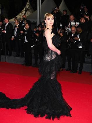 Cannes, 78th Cannes Film Festival 2025 - Evening 4 - Red Carpet of the Film Bono: Stories of Surrender Cannes, 78th Cannes Film Festival 2025 - Evening 4 - Red Carpet of the Film Bono: Stories of Surrender . In the Photo Imogen Poots Cannes France  Copyright: xIPA ABACAx