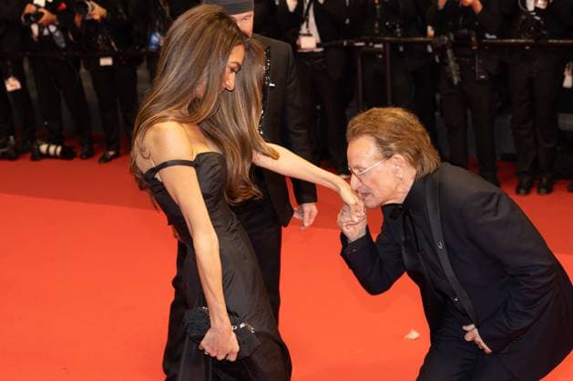 78. Internationalen Filmfestspiele von Cannes 2025 Cannes, Frankreich - 16.5.2024: Amal Clooney und U2 Saenger Bono während des Bono: Stories Of Surrender Roten Teppichs während der 78. Internationalen Filmfestspiele von Cannes. Die 78. Internationalen Filmfestspiele von Cannes finden vom 13. bis 24. Mai 2025 statt. Provence-Alpes-Cote d Azur