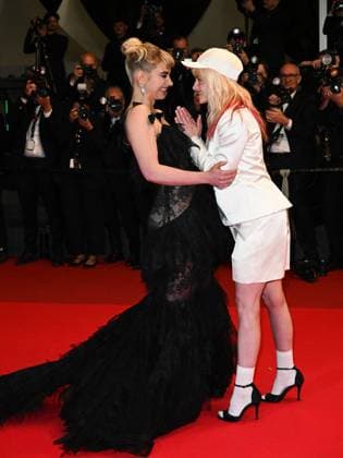 Cannes, 78th Cannes Film Festival 2025 - Evening 4 - Red Carpet of the Film Bono: Stories of Surrender Cannes, 78th Cannes Film Festival 2025 - Evening 4 - Red Carpet of the Film Bono: Stories of Surrender . In the Photo Kristen Stewart, Imogen Poots Cannes France  Copyright: xIPA ABACAx