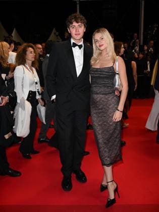 Cannes, 78th Cannes Film Festival 2025 - Evening 4 - Red Carpet of the Film Bono: Stories of Surrender Cannes, 78th Cannes Film Festival 2025 - Evening 4 - Red Carpet of the Film Bono: Stories of Surrender . In the Photo Elliot Hick and Clara Home Cannes France  Copyright: xIPA ABACAx