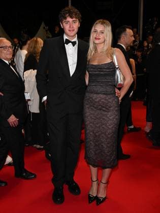 Cannes, 78th Cannes Film Festival 2025 - Evening 4 - Red Carpet of the Film Bono: Stories of Surrender Cannes, 78th Cannes Film Festival 2025 - Evening 4 - Red Carpet of the Film Bono: Stories of Surrender . In the Photo Elliot Hick and Clara Home Cannes France  Copyright: xIPA ABACAx